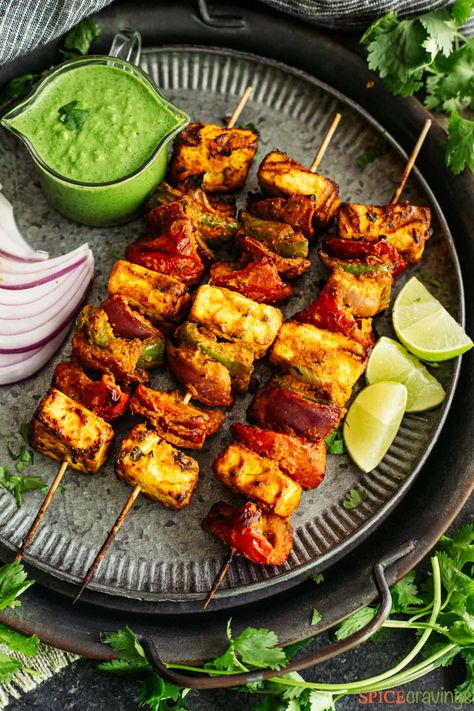 This Paneer Tikka recipe is smokey and spicy with a zingy finish prepared in the Air Fryer, Oven or Grill served as an appetizer or meal. #paneertikka #airfryer #oven Low Carb Indian Food, Paneer Tikka Recipe, Tandoori Paneer, Tikka Recipe, Vegetable Skewers, Indian Appetizers, Punjabi Food, Air Fryer Oven, Skewer Recipes