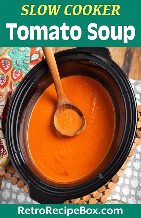 Crock Pot Tomato Soup, Crockpot Tomato Soup, Slow Cooker Tomato Soup, Easy Tomato Soup Recipe, Bisque Soup Recipes, Fresh Tomato Soup, Dinner Soup, Soup Homemade, Hearty Soup Recipes