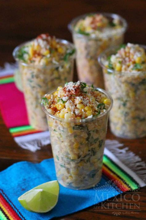 Esquites Recipe: Mexican Street Food with Corn | Mexican Recipes Esquites Recipe, Fruit Salad With Cream, Corn Mexican, Corn In A Cup, Elote Recipe, Recipe Mexican, Mexican Snacks, Mexican Street Food, Comidas Fitness