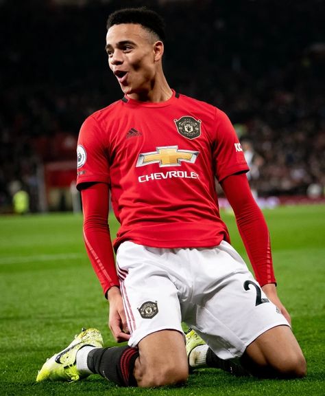 Mason Greenwood's path to success, from Bradford child model to latest Man Utd superstar compared to Rooney Mason Greenwood, Manchester Police, Soccer Photography, Memphis Depay, Manchester United Wallpaper, Manchester United Legends, Manchester United Players, Football Players Images, Cute As A Button