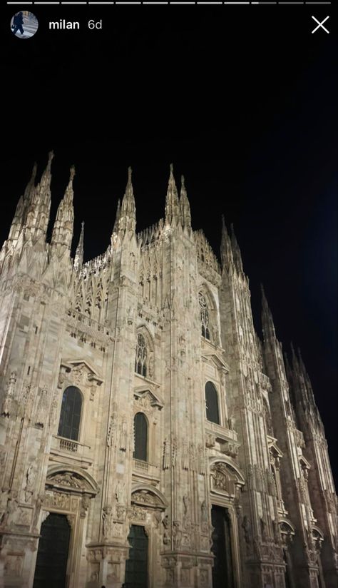 milan | milano | italy | instagram story | inspo | night Italy Instagram Story, Milan Instagram, Italy Instagram, Milano Italy, Instagram Ideas Post, Cologne Cathedral, Instagram Story, Milan, Italy