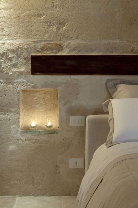 Corte San Pietro Hotel-Daniela Amoroso-10-1 Kindesign 아파트 인테리어, B & B, Design Del Prodotto, The Wall, Bed Room, Hotel Design, Stone Walls, Rum, Bedroom Design