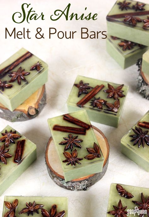 These Star Anise Soap Bars are colored with clay and scented with a blend of orange and anise essential oils. Star anise and cinnamon embeds on top give these bars a rustic look. Shower Fizzies, Cinnamon Soap, Diy Soap Bars, Savon Diy, Soap Queen, Săpunuri Handmade, Eat Sign, Green Soap, Diy Kosmetik