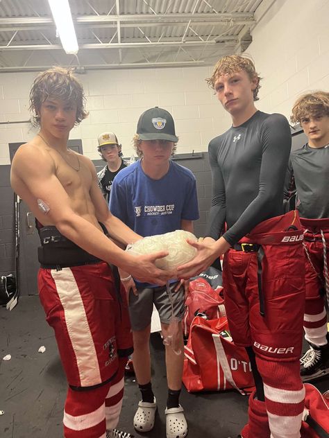 Cute Hockey Boys, Hockey Guys, Cute Baseball Boys Middle School, Blonde Hockey Player, Boys Lacrosse, Hockey Boys Teen, Hot Ice Hockey Players, Prom Outfits For Guys, Hockey Gear