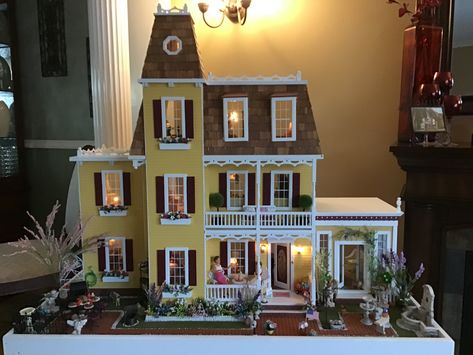 Victorian Alison Jr Dollhouse, Allison Jr Dollhouse Interior, Allison Jr Dollhouse, Alison Jr Dollhouse, Practical Magic House, Dollhouse Interior, Real Good Toys, Doll House Plans, Dollhouse Projects