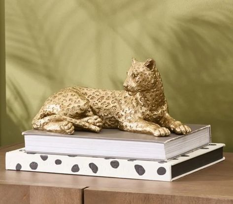 Luxe gold leopard Leopard Statue, Art Deco Style Interior, Bedroom Quilts, Towels Kids, Kids Beach Towels, Ceramic Animals, Towel Collection, Beach Kids, Decor Home Living Room