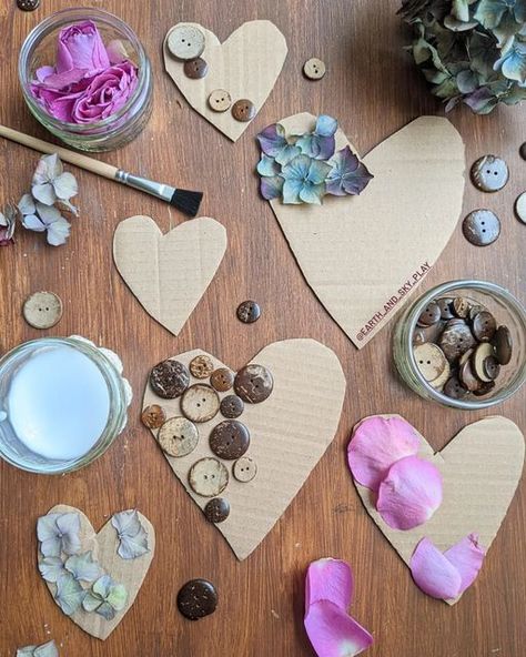 Loose Part Activity, Valentines Day Provocations, Montessori Recycling Activities, Valentines Nature Crafts For Kids, Valentines Cardboard Crafts, Valentines Day Reggio Activities, Reggio Inspired Valentines Day, Loose Parts Art Ideas, Reggio Valentine Activities