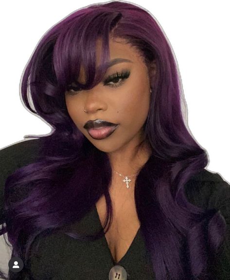 Violet Black Hair, Plum Purple Hair, Dark Purple Hair, Plum Hair, Creative Hair Color, Violet Hair, Dyed Hair Inspiration, Hair Streaks, Pretty Hair Color