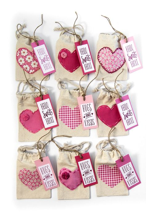 Valentines Day Bags, Labels Printables Free, Free Label, Valentine Tags, Valentines Day Treats, My Funny Valentine, Valentine's Day Quotes, Valentine Treats, Diy Valentines Gifts