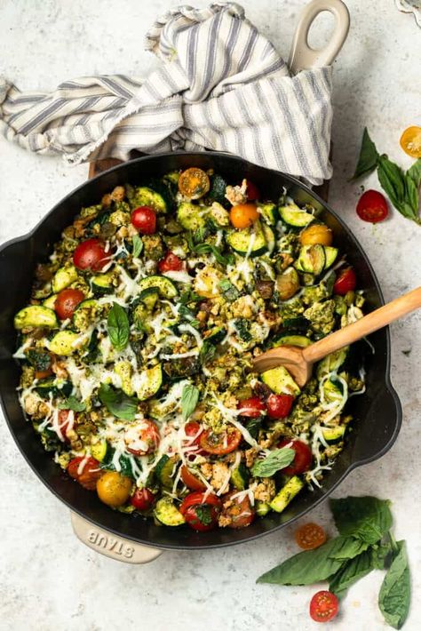 Lauren Fit Foodie, Turkey Skillet, Pesto Zucchini, Lower Carb Meals, High Protein Dishes, Food Meaning, School Lunch Recipes, One Skillet Meals, Macro Friendly Recipes