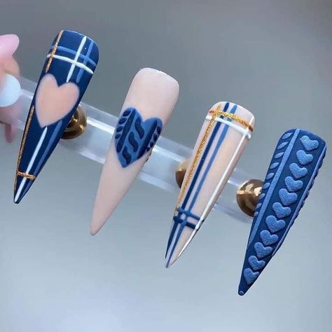 Patchwork Nail Designs, Winter Matte Nail Designs, Blue Nail Designs Winter, Sweater Nails Blue, Blue Sweater Nails, Christmas Nails Stiletto, Blue Acrylic Nail Designs, Cosmo Nails, Nailart Winter