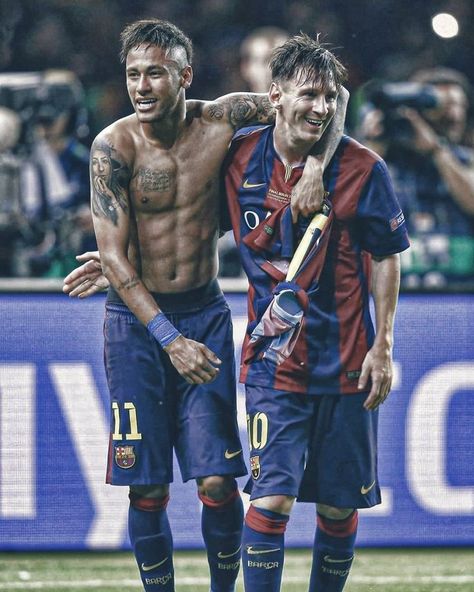 Messi neymar Messi Ronaldo Neymar Together, Neymar Images, Messi Wife, Messi E Neymar, Neymar And Messi, Lionel Messi Wife, Neymar Hot, Neymar Barcelona, Neymar Messi