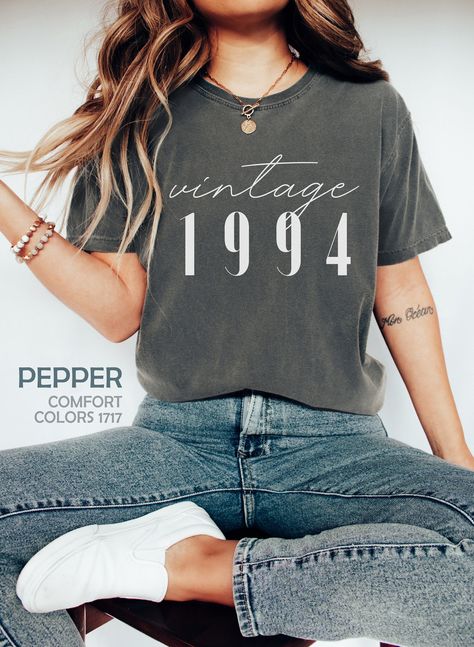 30th Birthday Outfit Ideas For Women, 30th Birthday Outfit, 1984 Shirt, Bday Shirt, Bday Gift, Garment Industry, Shirts For Women, Star Shirt, Women Vintage