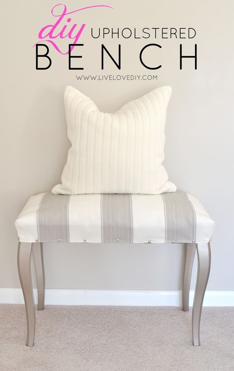 DIY upholstered bench...made from an old thrift store piano bench! Piano Bench Makeover, Bench Entry Way, Diy Upholstered Bench, Entry Way Ideas, Bench Makeover, Diy School, Piano Bench, Budget Decorating, Diy Vanity