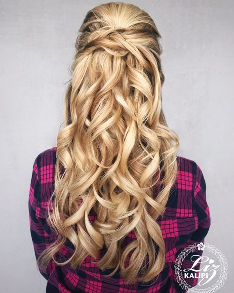 Ready Hairstyles, Prom Hair Updo Curly, Prom Hair Updo Elegant, Edgy Long Hair, Long Fringe Hairstyles, Prom Hair Tutorial, Cute Prom Hairstyles, Prom Hair Medium, Half Updo Hairstyles