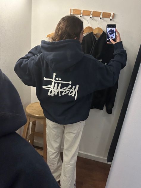 Navy Blue Stussy Hoodie, Navy Stussy Hoodie Outfit, Navy Stussy Hoodie, Stussy Sweater Outfit, Cold Culture Hoodie Outfit, Stussy Zip Up, Stussy Outfit Woman, Pull Stussy, Navy Blue Hoodie Outfit