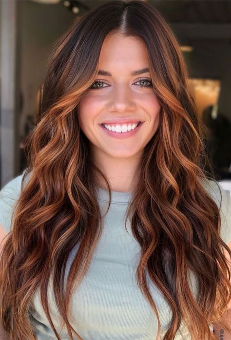 Brunette Amber Balayage, Brown And Orange Balayage, Dark Brown Hair Copper Balayage, Brunette To Auburn Balayage, Cooper Caramel Hair, Brunette With Orange Highlights, Dark Brown And Orange Hair, Dark Brown Hair With Auburn Highlights, Brunette Copper Highlights