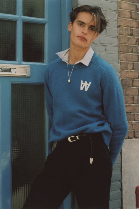 PARKER (Café Magazine (Sweden)) Preppy Boy Aesthetic, Preppy Guy Outfits, Cafe Magazine, Preppy Boy Outfits, Parker Van Noord, Mens Preppy Outfits, Preppy Boys Outfits, Preppy Boys, 90s Fashion Men