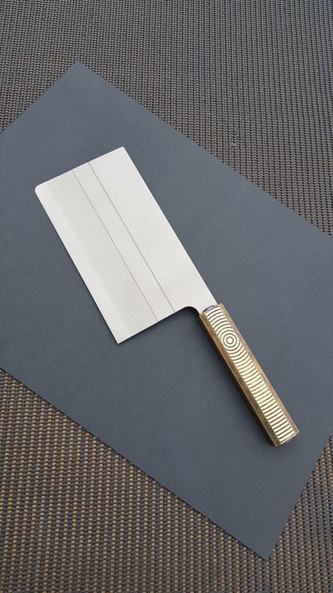 Huge Chinese cleaver constructed from Swedish Stainless steel and brass. Embellished with timascus and Damasteel Chinese Cleaver, Cleaver Knife, Kitchen Knives, Brass, Stainless Steel