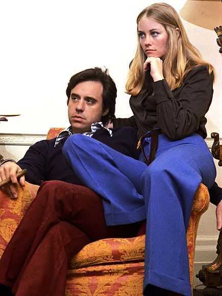 Peter Bogdanovich & Cybill Shepherd - While filming 'The Last Picture Show', 1971. Last Picture Show, Cybill Shepherd, Couples Retreats, The Last Picture Show, Famous Couples, 1970s Fashion, Kristen Stewart, 70s Fashion, Scandal