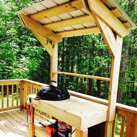 DIY Weber grill station made from scrap. Weber Grill Station, Gazebo Design, Bbq Shed, Outdoor Grill Area, Outdoor Bbq Area, Outdoor Grill Station, Grill Gazebo, Outdoor Grilling, Cheap Pergola