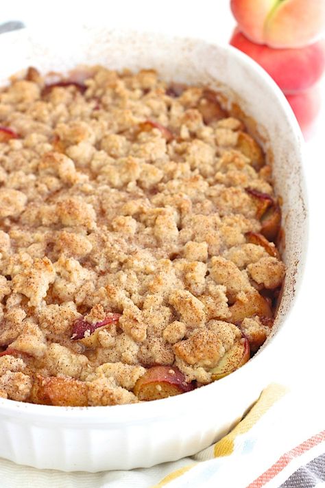 Snickerdoodle Peach Cobbler Summertime Desserts, Blueberry Oatmeal Cookies, Peach Oatmeal, Mini Caramel Apples, Peach Dump Cake, Dessert Inspiration, Peach Desserts, Fruity Desserts, Favorite Dessert Recipes