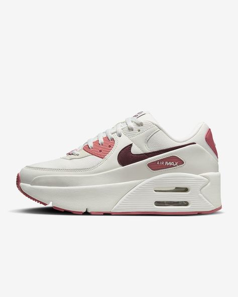 Nike Air Max 90 LV8 SE Women's Shoes. Nike.com Nike Original, Air Max 90 Women, Tenis Nike, Air Max Women, Women's Casual Style, Women Lifestyle, Nike Air Max 90, Nike Sportswear, Air Force 1