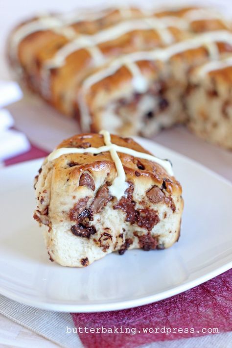 Chocolate Chip Hot Cross Buns | Butter Baking Hot Crossed Buns, Easter Bakes, Cross Buns Recipe, Hot Cross Buns Recipe, Easter Baking, Hot Cross Buns, Cross Buns, Bun Recipe, Melted Chocolate