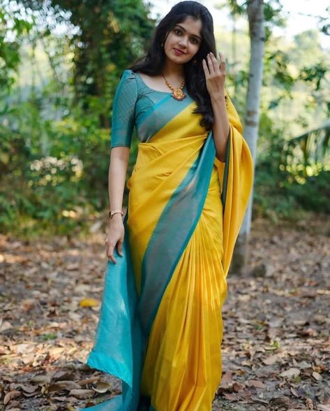 RAS 5063 SINGLES AVAILABLE THE BANARASI SAREE PRESENTED BY AAYNA IS MADE UP OF SILK THREADS WOVEN USING INTRICATE TECHNIQUES. SAREES WITH HEAVY BROCADE WORK AND GOLD ZARI WORK ARE ITS MOST STRIKING FEATURES 🔰 FABRICTYPE: BANARASI SOFT SILK SAREE 🔰 SAREE LENGTH 5.5 METER 🔰 BLOUSE LENGTH 0.8 METER Heavy Pattu Saree Blouse Design, Pattu Saree Simple Blouse Designs, Banarasi Blouse Design Back, Simple Blouse Designs For Saree, Engagement Saree, Model Blouse, Simple Saree Designs, Simple Sarees, Simple Blouse Designs