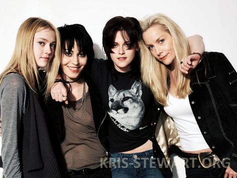 Twilight Ninjas: New/Old Runaways Portraits The Runaways Movie, Daniel Cudmore, Sandy West, Cherie Currie, The Runaways, Lita Ford, Kristin Stewart, Nikki Reed, Dakota Fanning