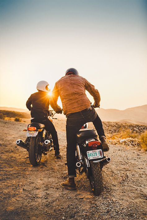 Dirtbike Memes, Motorcycles Photography, Adventure Bike Motorcycles, Fujifilm X100f, Honda Motorbikes, Motorbike Clothing, Royal Enfield Modified, America California, Motorbike Art