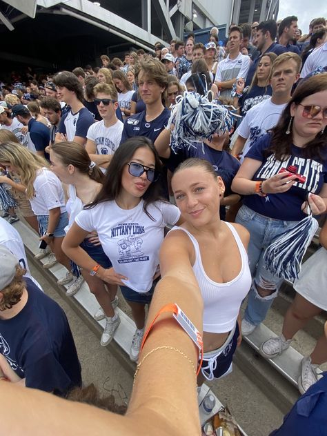 Penn State Whiteout Outfit, Penn State Gameday Outfit, Psu Game Day Outfit, Penn State Campus, Penn State Outfits, Penn State Game Day Outfits, Penn State Clothes, Penn State Aesthetic, Penn State Game Day