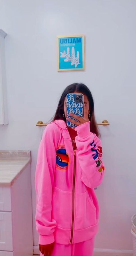 Preppy Pfp, Not Mine, Mirror, Pink