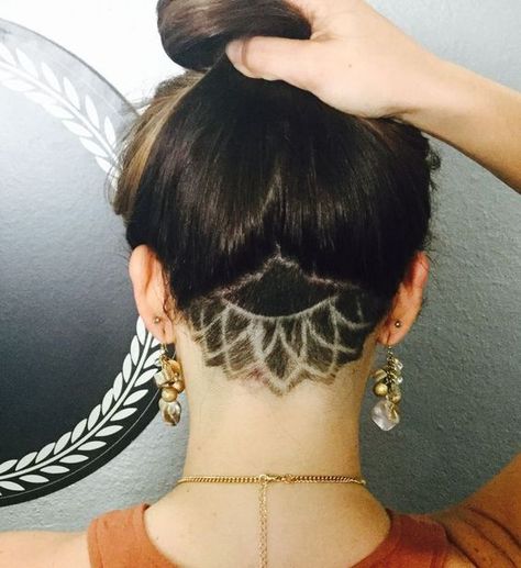 Undercut Hair Designs, Undercut Long Hair, Undercut Designs, Shaved Hair Designs, Shaved Undercut, Undercut Women, Haircut Designs, Hair Tattoos, Shaved Head