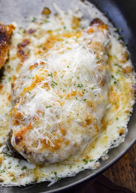 Parmesan Ranch Chicken, Ranch Parmesan Chicken, Cheesy Ranch Chicken, Baked Stuffed Chicken, Parmesan Ranch, Ranch Chicken Recipes, Marinating Chicken Breast, Chicken Parmesan Pasta, Easy Chicken Parmesan