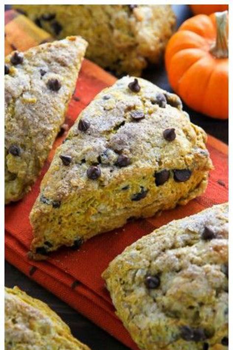 Chocolate Chip Pumpkin Sconecountryliving Scones Breakfast, Easy Scone, Breakfast Classic, Pumpkin Scones Recipe, Chocolate Chip Scones, Yum Breakfast, Pumpkin Oatmeal Cookies, Sweet Bakes, Baker By Nature