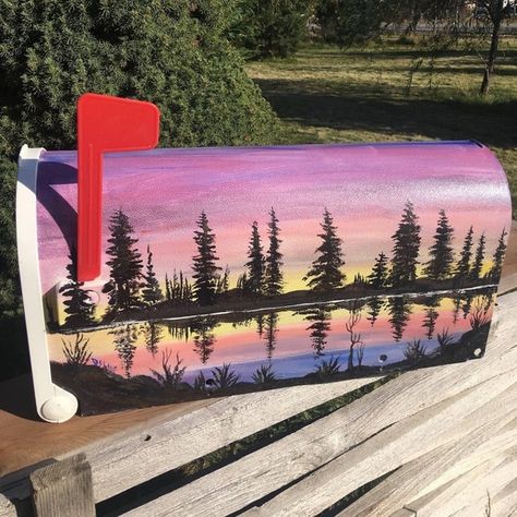 Hand Painted Purple Sunset Mailbox Painted Mailboxes Ideas, Painted Mailbox Ideas Diy, Creative Mailbox Ideas, Funny Mailboxes, Painted Mailbox, Cool Mailboxes, Painted Mailboxes, Diy Mailbox, Butterfly Black And White