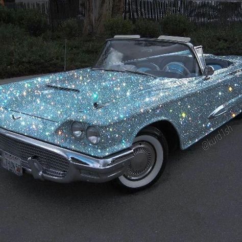 Glitter Car Aesthetic, Blue Glam Aesthetic, Nye Aesthetic, Shine Aesthetic, Candy Store Display, Disco Aesthetic, Diamond Car, Picture Wall Bedroom, Glitter Aesthetic