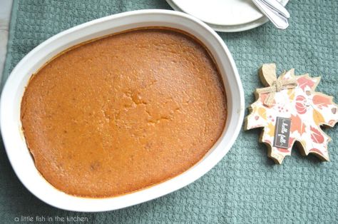 Baked Pumpkin Pie Pudding Pumpkin Pie Pudding, Gluten Free Pumpkin Recipes, Pecan Pie Easy, Pie Easy, Easy Holiday Desserts, Pumpkin Recipes Easy, No Bake Pumpkin Pie, Pumpkin Pudding, Rican Food