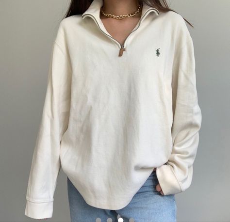 Ralph Lauren Preppy Women, Polo Hoodie Outfit Women, Ralph Lauren Quarter Zip Women, Ralf Lauren Girl, White Aesthetic Outfits, Polo Ralph Lauren Women Outfits, Polo Shirt Outfit Women's, Polo Shirt Outfits, Ralph Lauren Quarter Zip