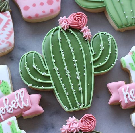 Flooding Cookies, Cactus Cake, Pear Cake, Denim Sandals, Sugar Cookie Designs, Baby Cookies, Fancy Cookies, Love Myself, Cookie Icing