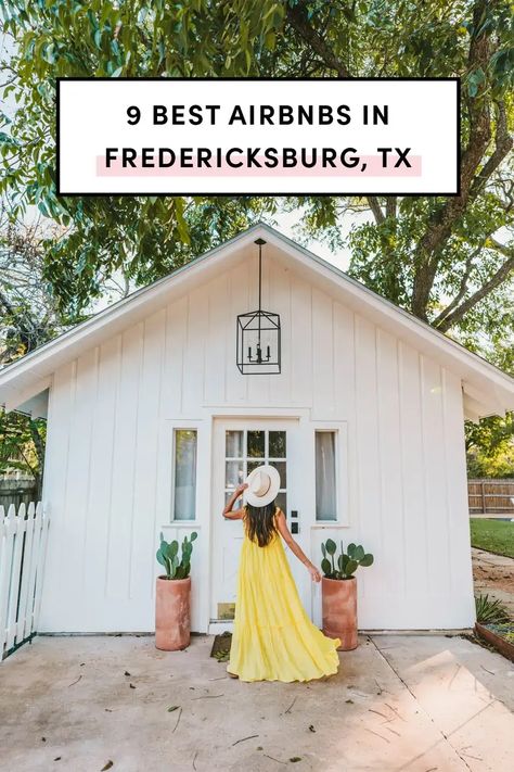 Welcome to Fredericksburg! There are nearly hundreds of charming bed and breakfasts, vacation rentals, and guesthouses to choose from in Fredericksburg, Texas. No matter where you stay, you can expect excellent hospitality from your hosts. They will be sure to make your stay comfortable and memorable. Here are the best Airbnbs in Fredericksburg! What To Wear In Fredericksburg Texas, Places To Stay In Fredericksburg Texas, Where To Stay In Fredericksburg Texas, Fredricksburg Couples Trip, Things To Do In Fredericksburg Texas, Fredericksburg Bachelorette, Texas Airbnb, Texas Vacation, Best Bed And Breakfast