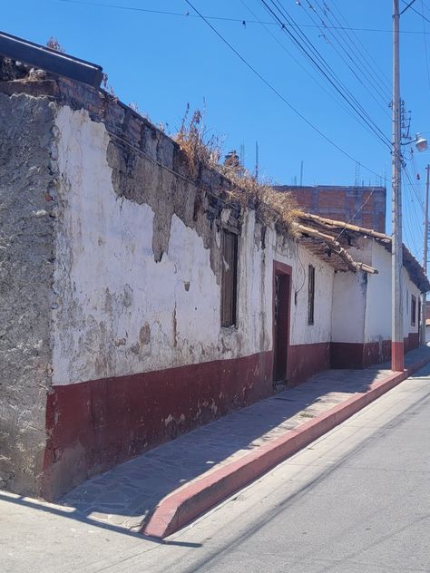 Old Mexico Aesthetic House, Mexican Nostalgia, Oldest Dream, Portal Wallpaper, Old Mexico, Girly Graphics, Cuba Travel, I Want To Travel, Island Life