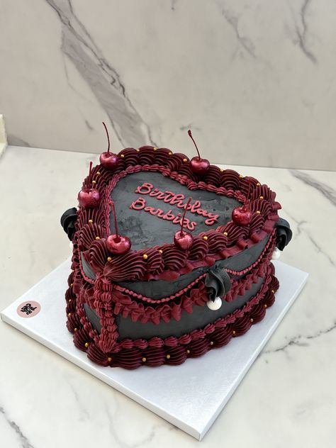 Dark Bday Cake, Heart Shaped Cakes Vintage, Black And Purple Heart Cake, Red And Black Vintage Cake, Black And Red Theme Birthday Party, Heart Shaped Chocolate Cake, Goth Heart Cake, Edgy Birthday Cake, Dark Cake Ideas