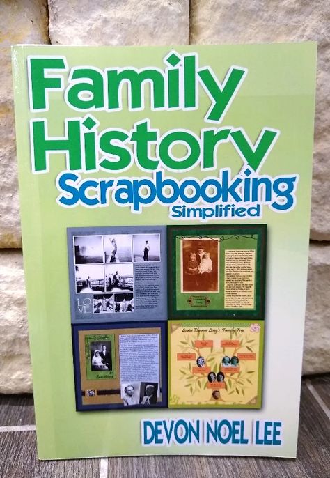 Family Tree Layout, Writing Family, Heritage Scrapbooking Layouts, Ancestry Chart, Ancestry Scrapbooking, Create A Family Tree, Heritage Scrapbook Pages, Genealogy Scrapbooking, Pedigree Chart