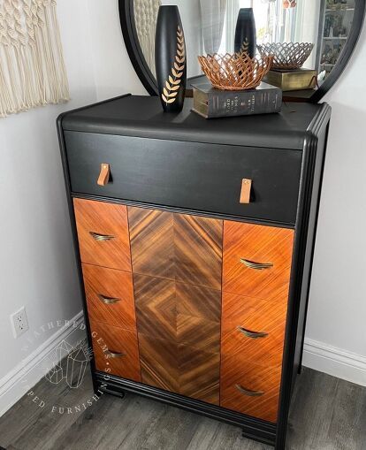 Hi Hometalk🙂 When we get our hands on a vintage piece to transform, as long as it is in decent condition, we try our best to keep as much of the vintage charm as we can. That was what we tried to do with this vintage waterfall dresser and this is how we did it! Restore wood to its former glory with this most reviewed wood wax that Amazon reviewers swear by! When we found this vintage chest of drawers at the thrift store we couldn’t pass it up! It was in great condition structurally… Refinishing Waterfall Furniture, Art Deco Dresser Makeover, Art Deco Waterfall Dresser, Retro Furniture Makeover, Refurbish Ideas, Dresser Flip, Updating Furniture, Refurbished Dresser, Dresser Flips