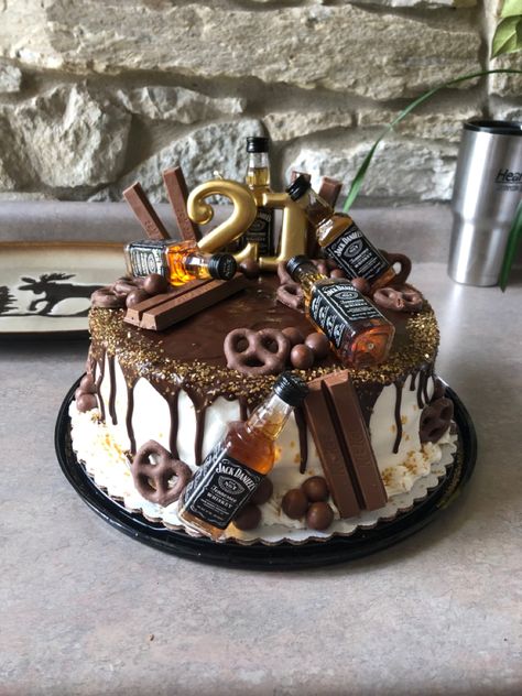 22nd Birthday Cake Ideas For Guys, 22 Birthday Man, 21st Birthday Ideas For Guys Cake, Liquor Cake For Men, 21st Birthday Cake For Him, 21st Cake For Guys, 22nd Birthday Cake For Guys, 21st Birthday Cake For Guys Turning 21, 21st Bday Cake For Guys