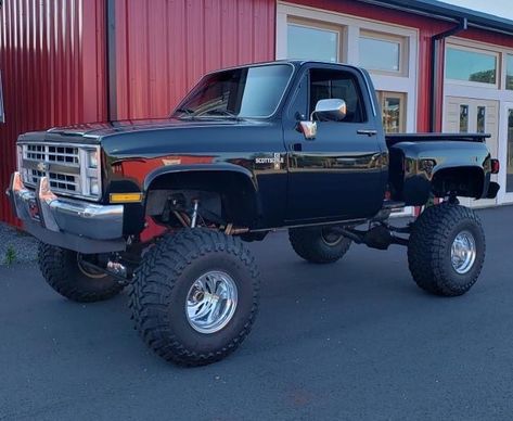 Stepside Chevy, Chevy Trucks For Sale, 87 Chevy Truck, Chevy Stepside, Chevy 4x4, Chevy Classic, Mud Trucks, Luxury Vehicles, Lifted Chevy Trucks