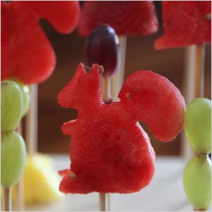 15 Squirrel-themed snacks for movie night – SheKnows Squirrel Party Food, Squirrel Snacks, Snacks For Movie Night, Nutter Butter Acorns, Squirrel Party, Fruit Kebab, Squirrel Cake, Acorn Cookies, April Baby Shower