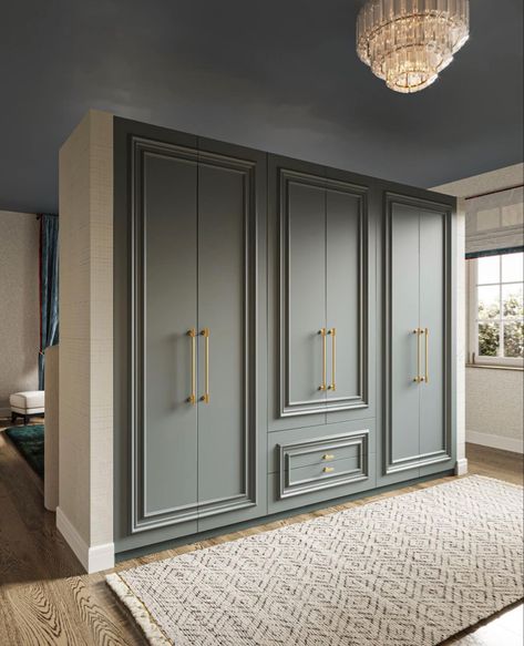 Classical Wardrobe, Retro Closet, Modern Wardrobe Design, Vintage Armoire, Dressing Design, Wardrobe Interior, Bedroom Built In Wardrobe, Modern Apartments, Big Bedrooms